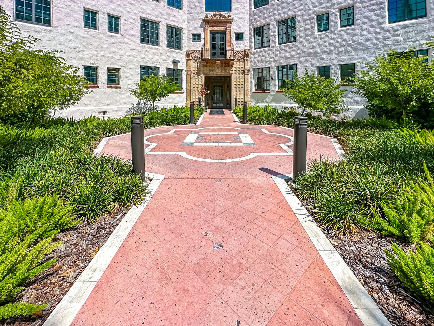 601 Quay Commons Sarasota FL 34236