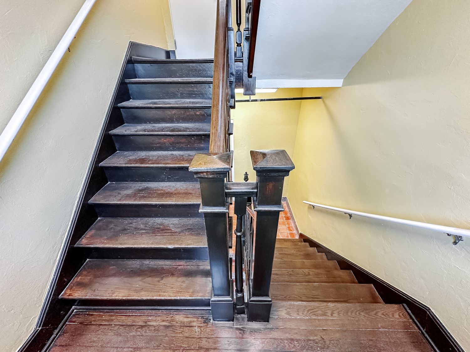 601 Quay Commons Sarasota FL 34236