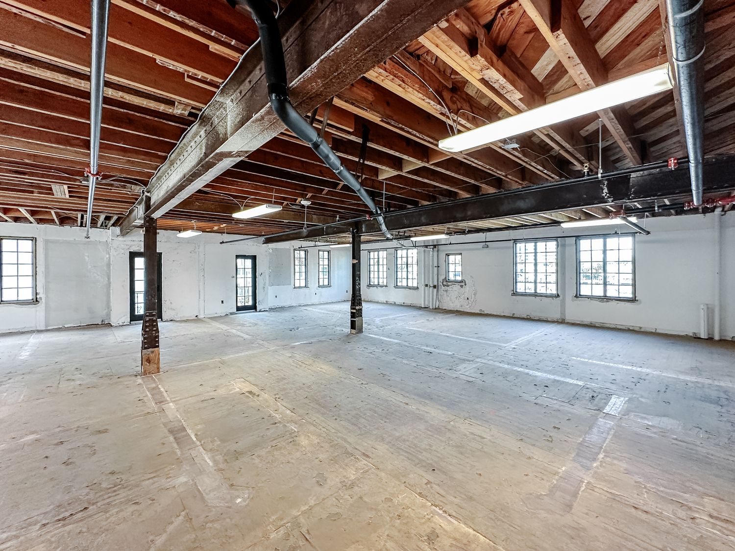 601 Quay Commons Sarasota FL 34236