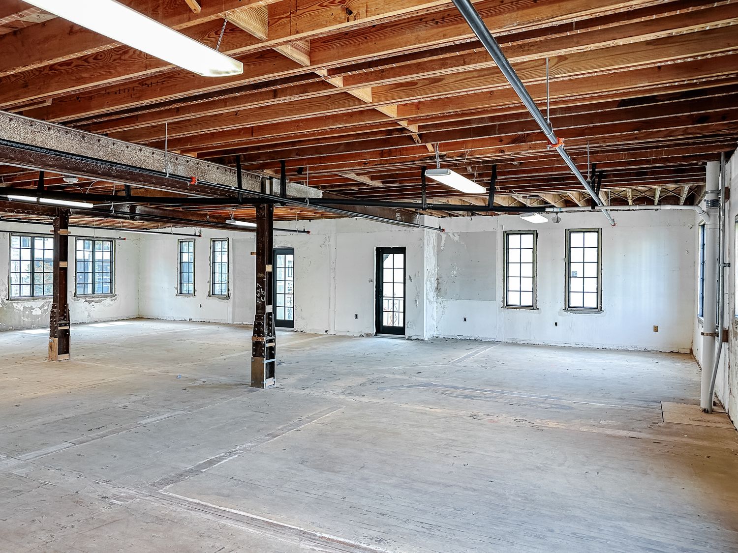 601 Quay Commons Sarasota FL 34236