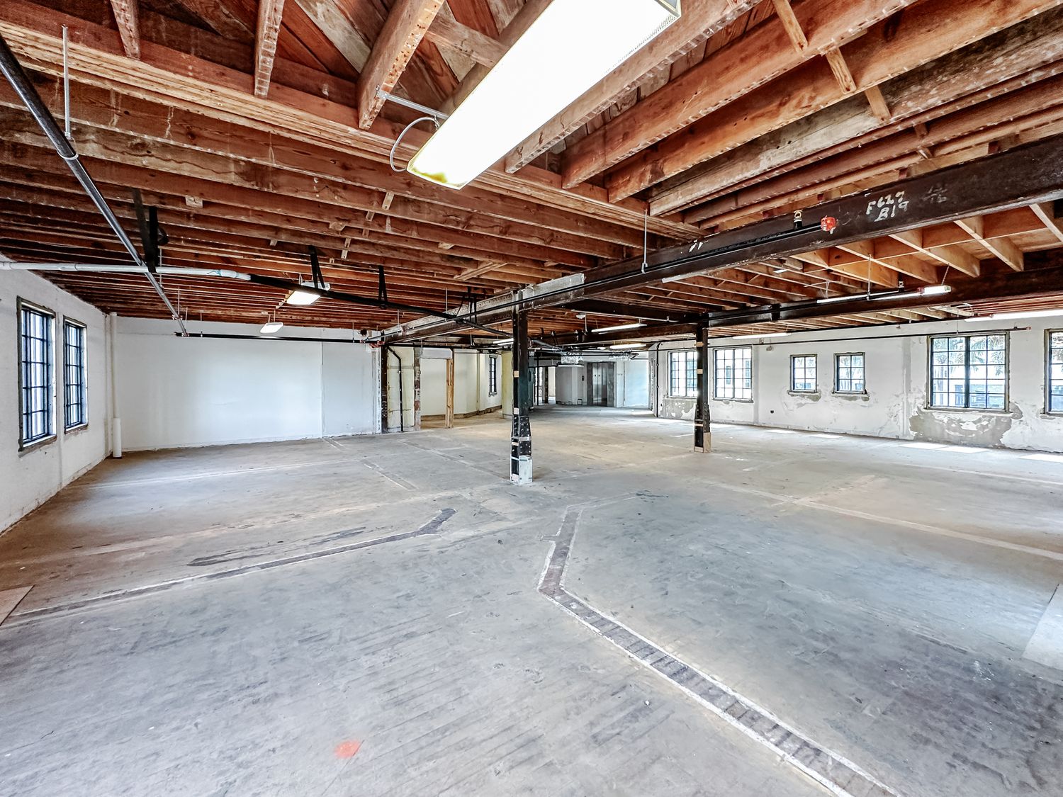 601 Quay Commons Sarasota FL 34236