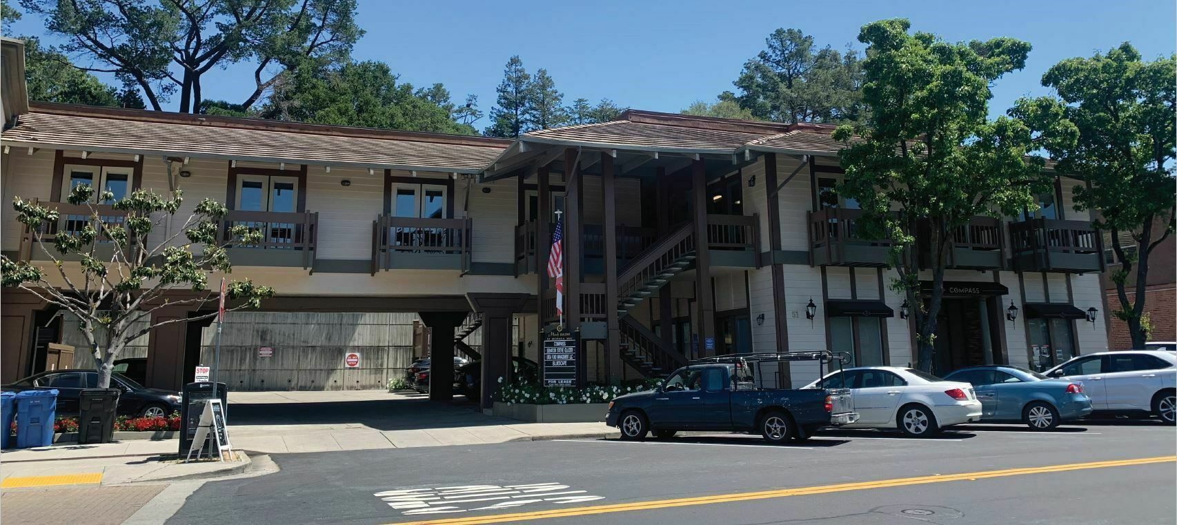 51 Moraga Way, Orinda, CA 94563