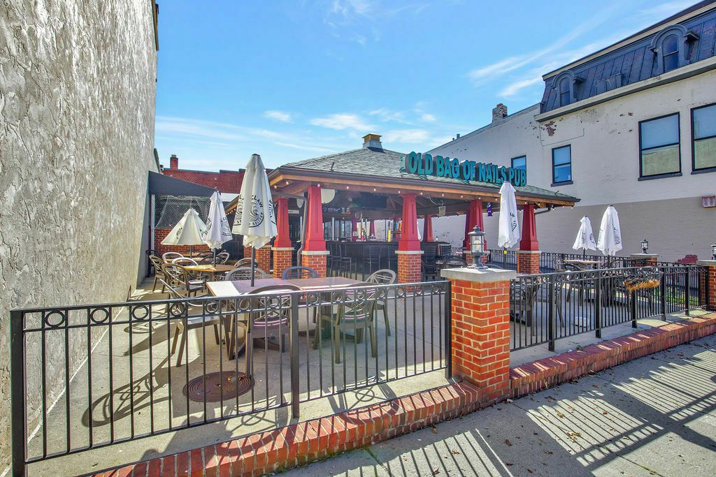 66 N Sandusky St, Delaware, OH 43015