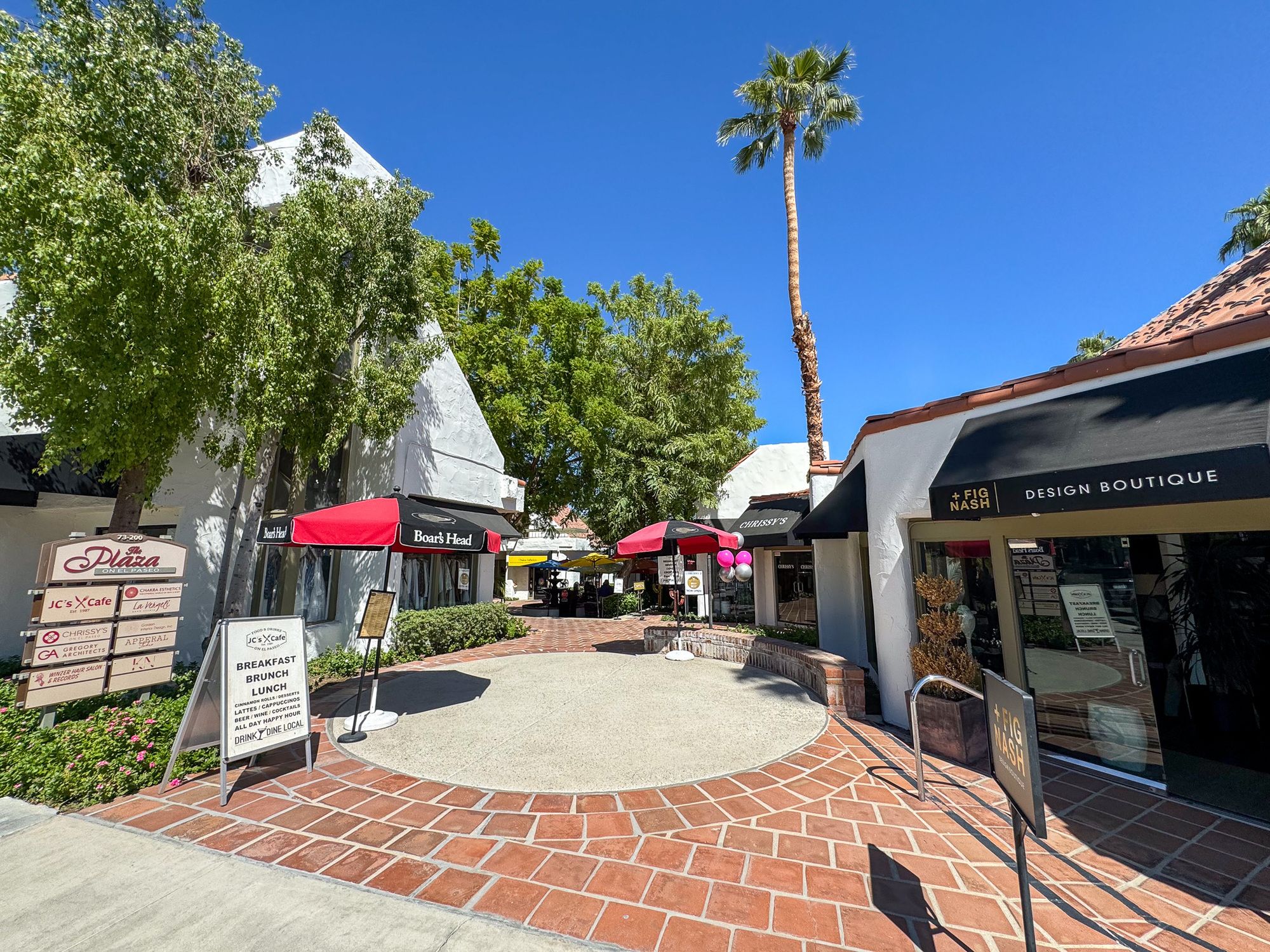 73200 El Paseo, Palm Desert, CA 92260