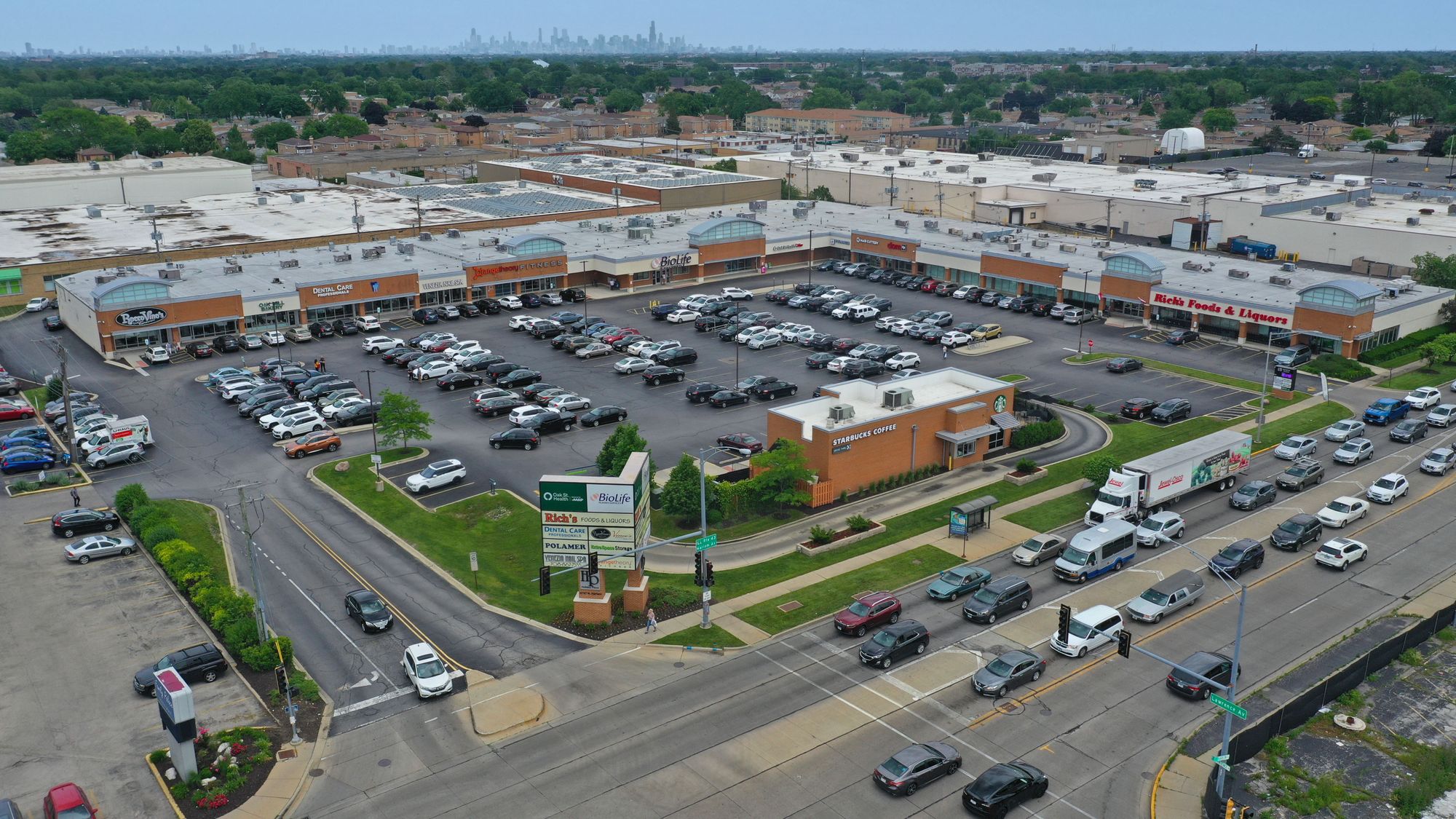 Grocery Anchored Multi-Tenant Retail Center in Harwood Heights, IL
