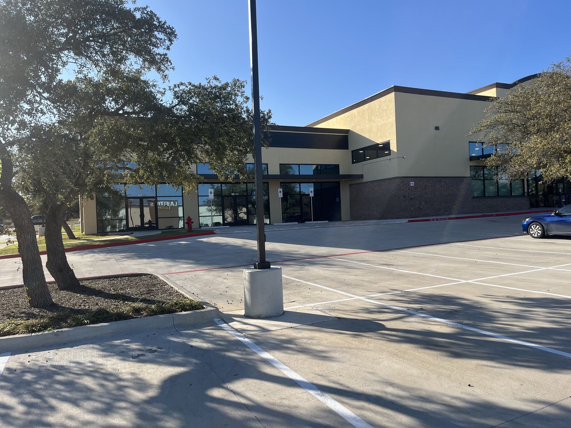 Retail for lease at 1100 Bagdad Rd, Cedar Park, TX, 78613 — photo 5