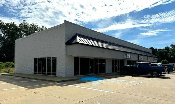 1909 West Dallas Ave, Selma, AL 36701