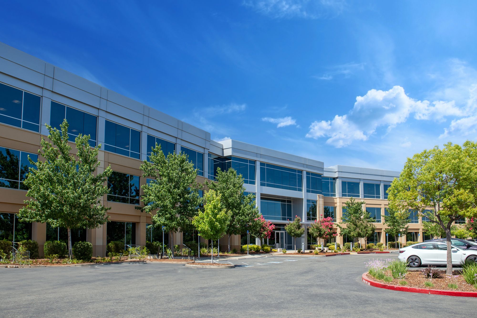 6020 W Oaks Blvd, Rocklin, CA 95765