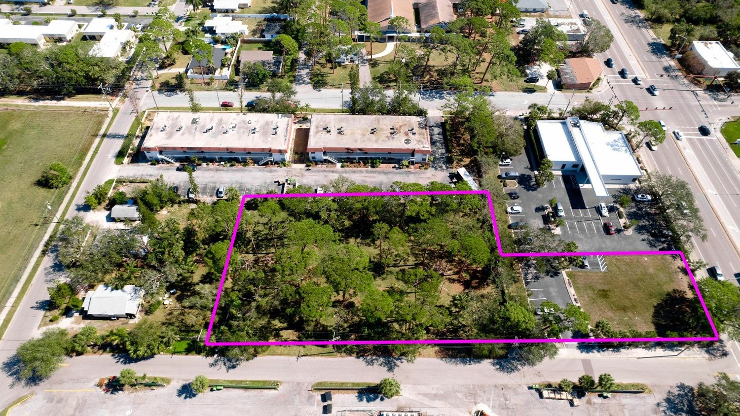 N Shade Avenue Sarasota FL 34237