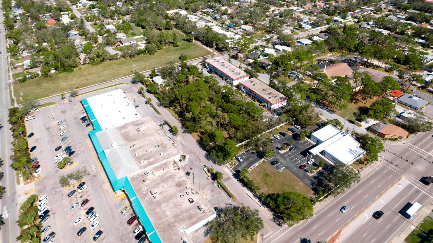 N Shade Avenue Sarasota FL 34237