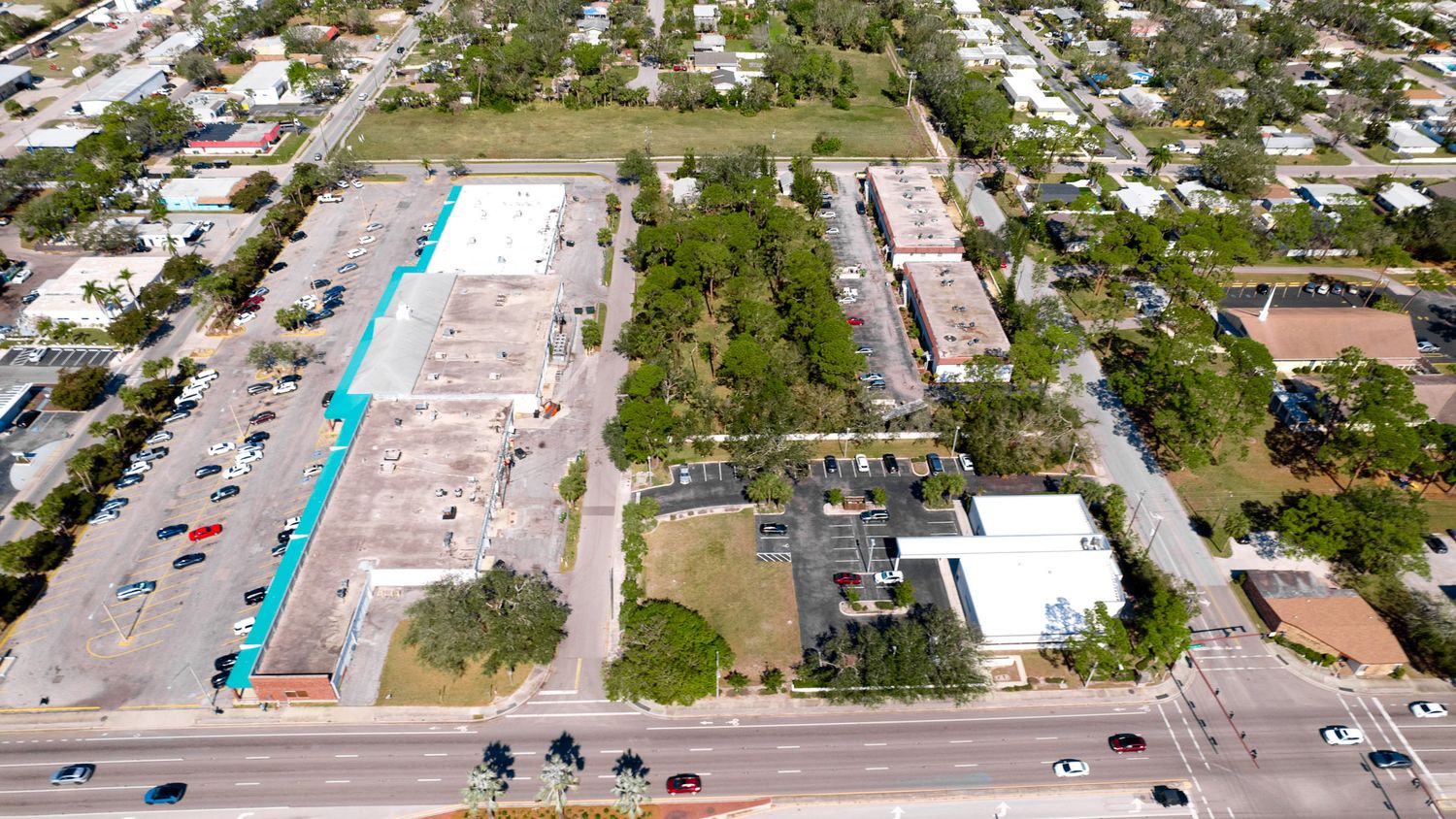 N Shade Avenue Sarasota FL 34237