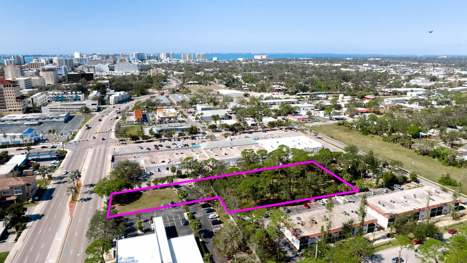 N Shade Avenue Sarasota FL 34237