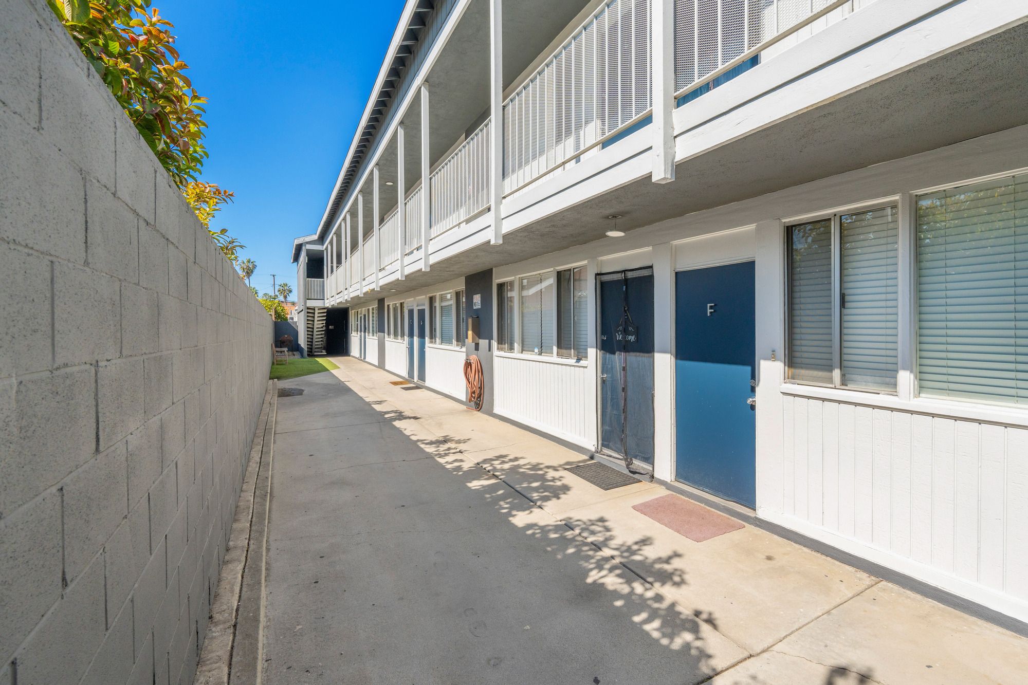 1626 Pine Ave thumbnail 35