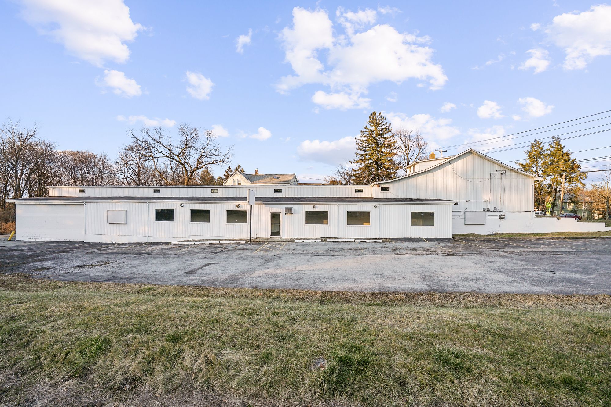 457 Violet Ave, Poughkeepsie, NY 12601