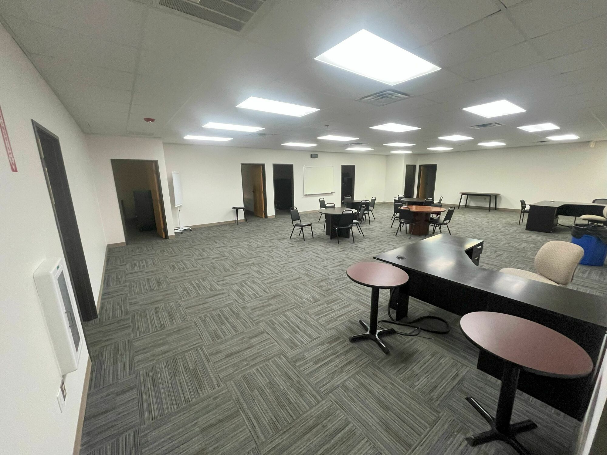 Office for lease at 1608 Royston Ln, Round Rock, TX, 78664 — photo 7