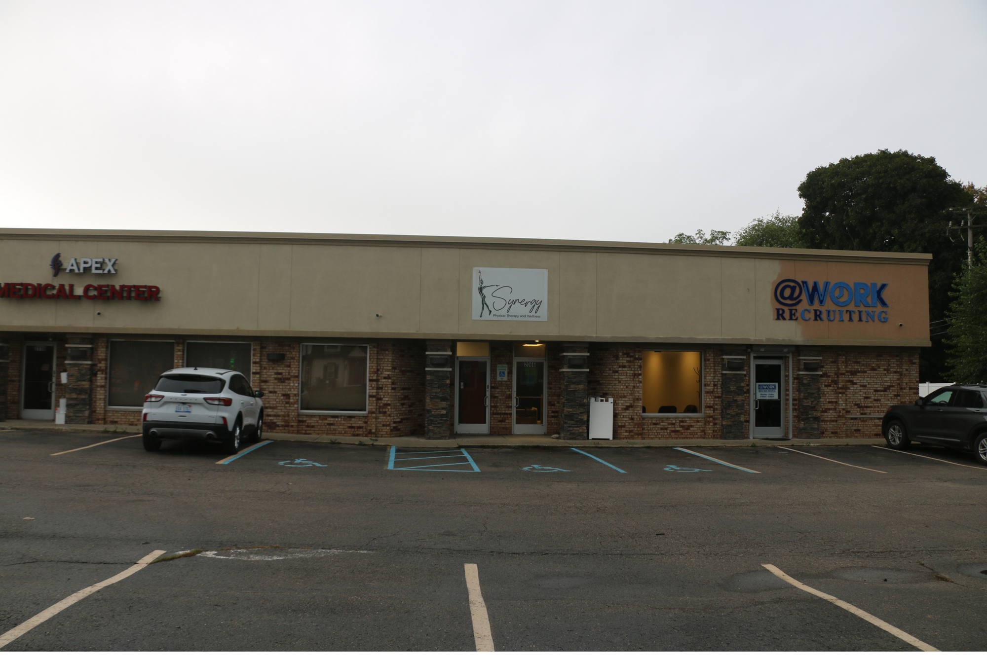 2066 South Wayne Rd, Westland, MI 48186