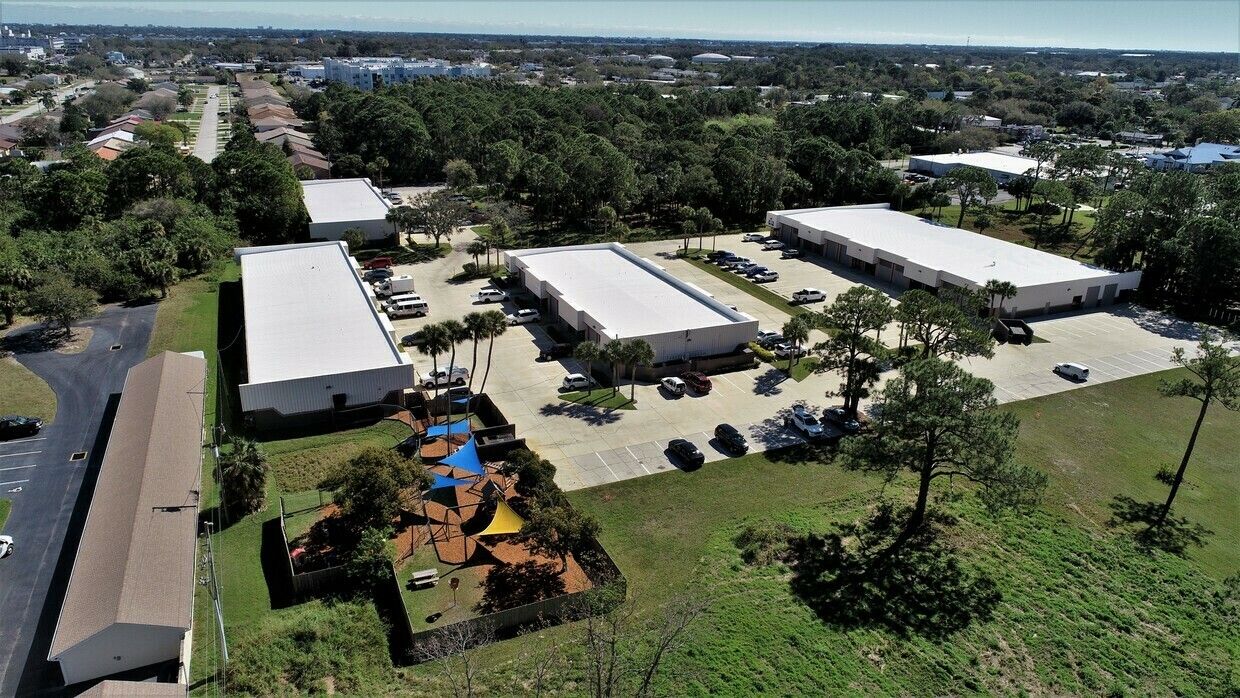 1535 Cogswell St, Rockledge, FL 32955