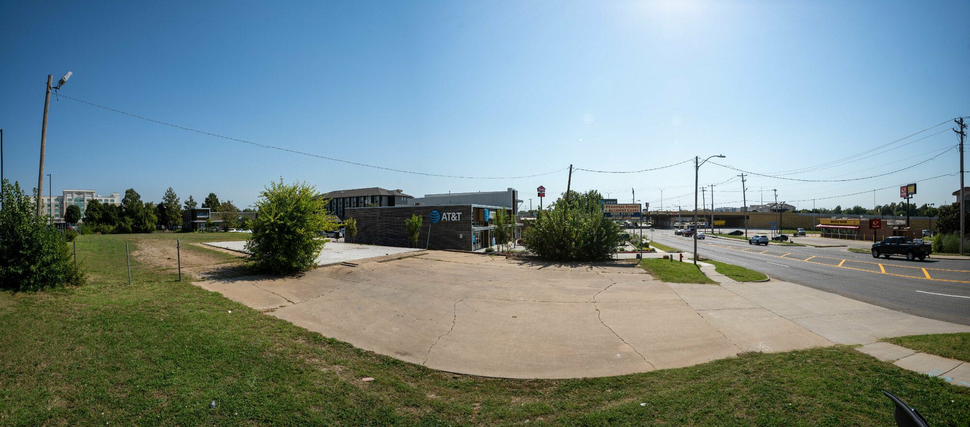 1716 Sooner Rd, Midwest City, OK 73110-2668