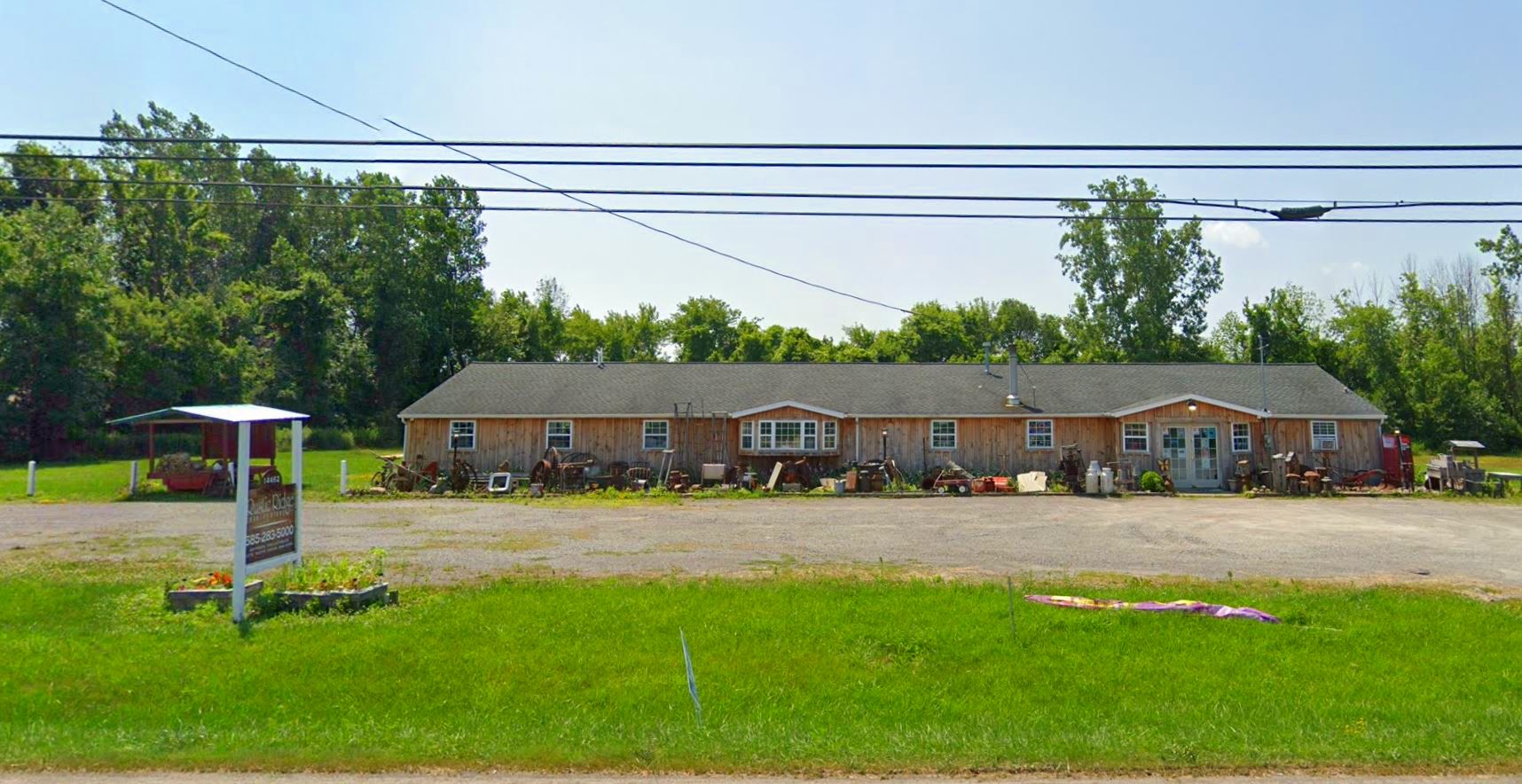 14462 Ridge Rd W, Albion, NY 14411