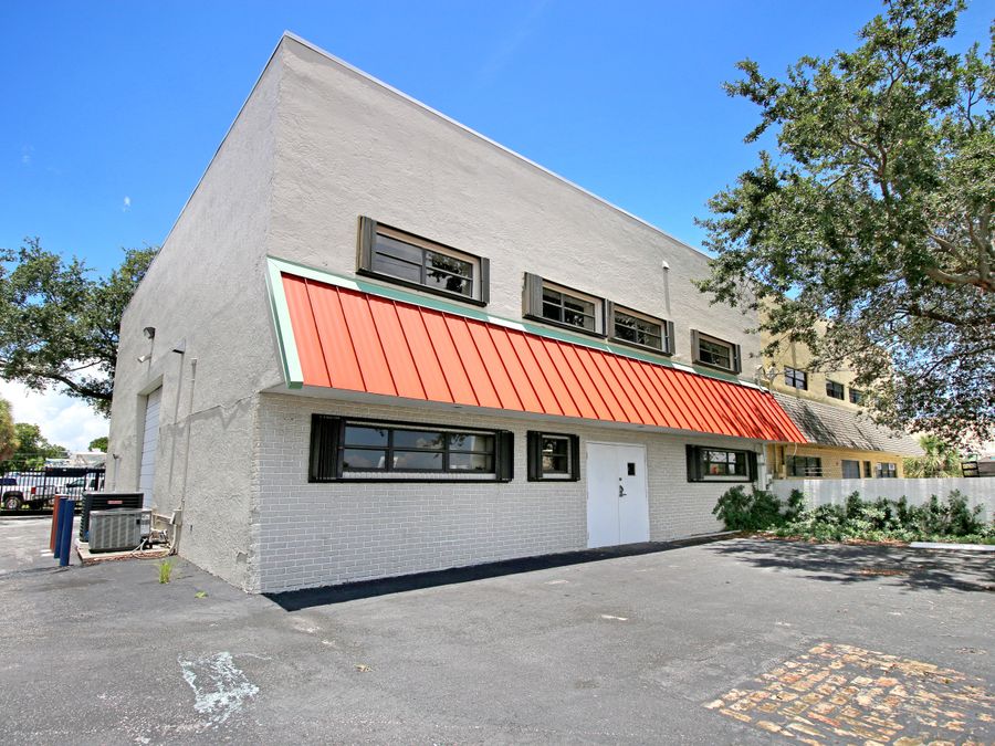 850 SW 14th Ct, Pompano Beach