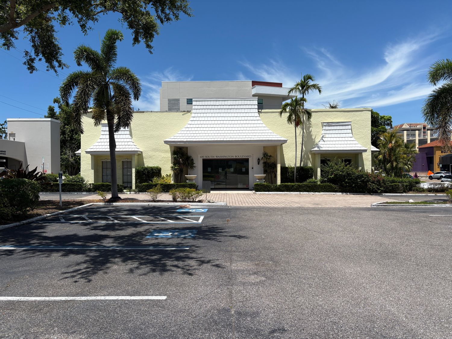 100 S. Washington Boulevard Sarasota FL 34236