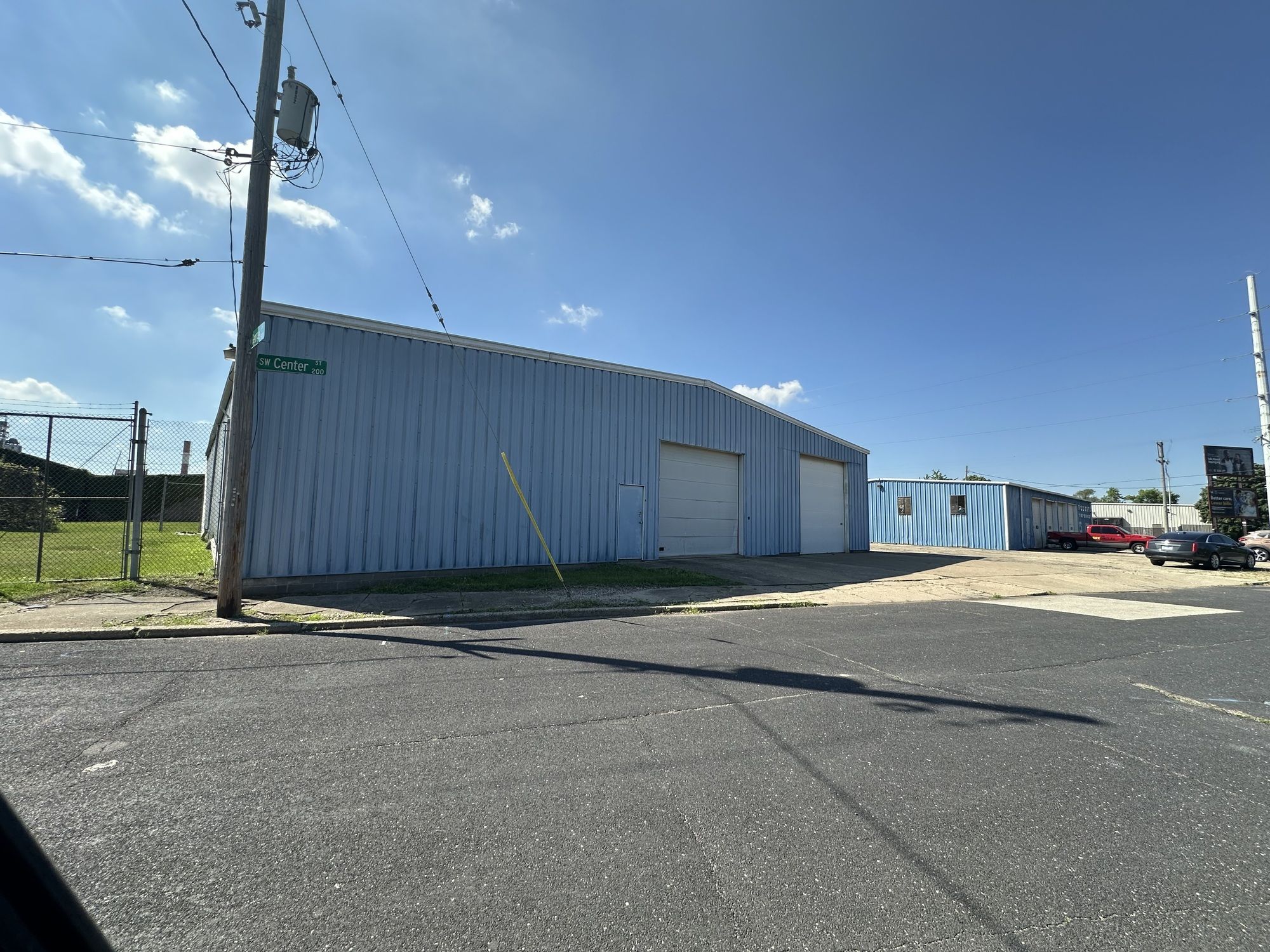 208 SW Center St, Peoria, IL 61605