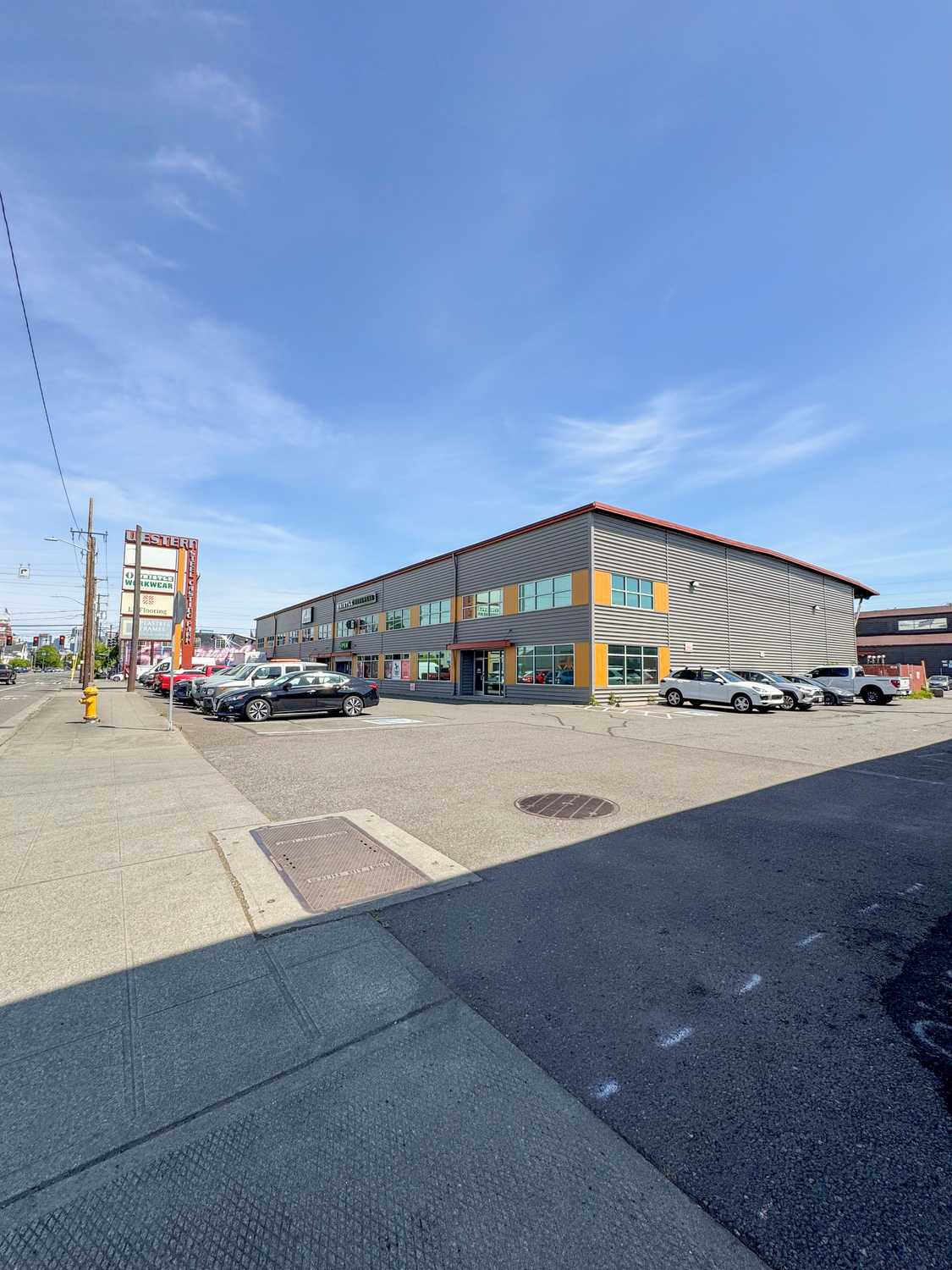 3300 1St Ave S, Seattle, WA 98134
