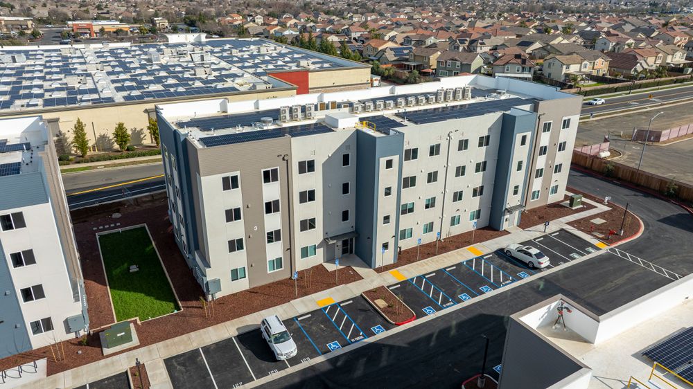 Mosa Apartment Homes