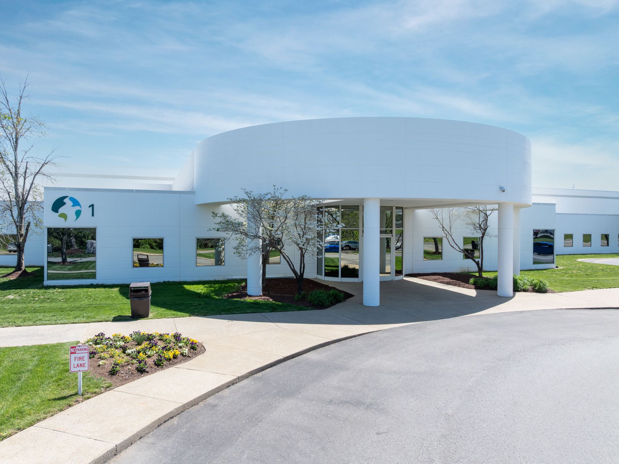 1 Waldenbooks Dr, La Vergne, TN 37086