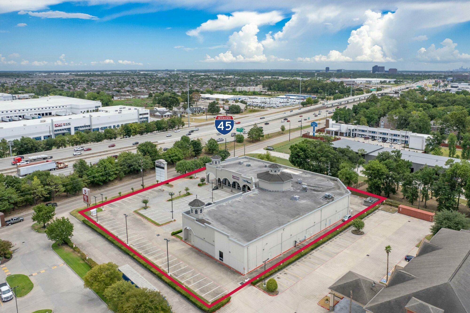 14755 North Fwy, Houston, TX 77090