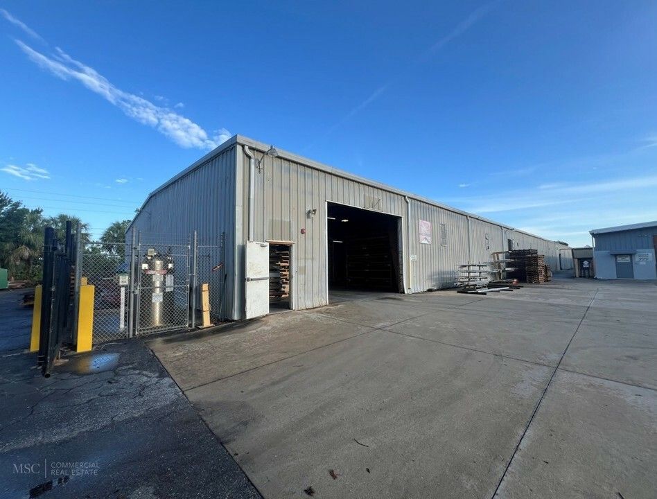 6012 31st St E Bradenton FL 34203