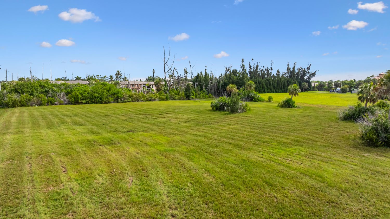 16984-16998 Mcgregor Boulevard Fort Myers FL 33908