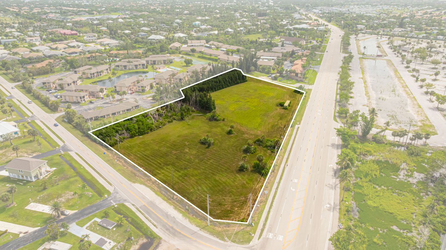 16984-16998 Mcgregor Boulevard Fort Myers FL 33908