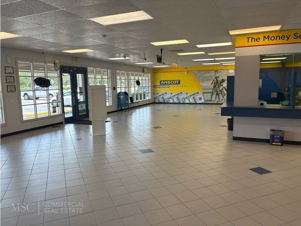 5900 S Tamiami Trl, Suite 17 Sarasota FL 34231