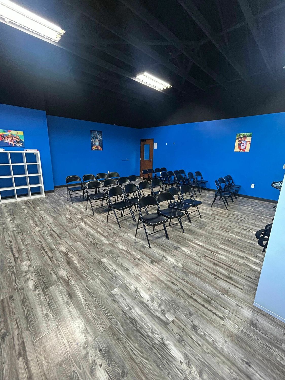 Retail for sale at 2401 South A.W. Grimes Boulevard, Round Rock, TX, 78664 — photo 10