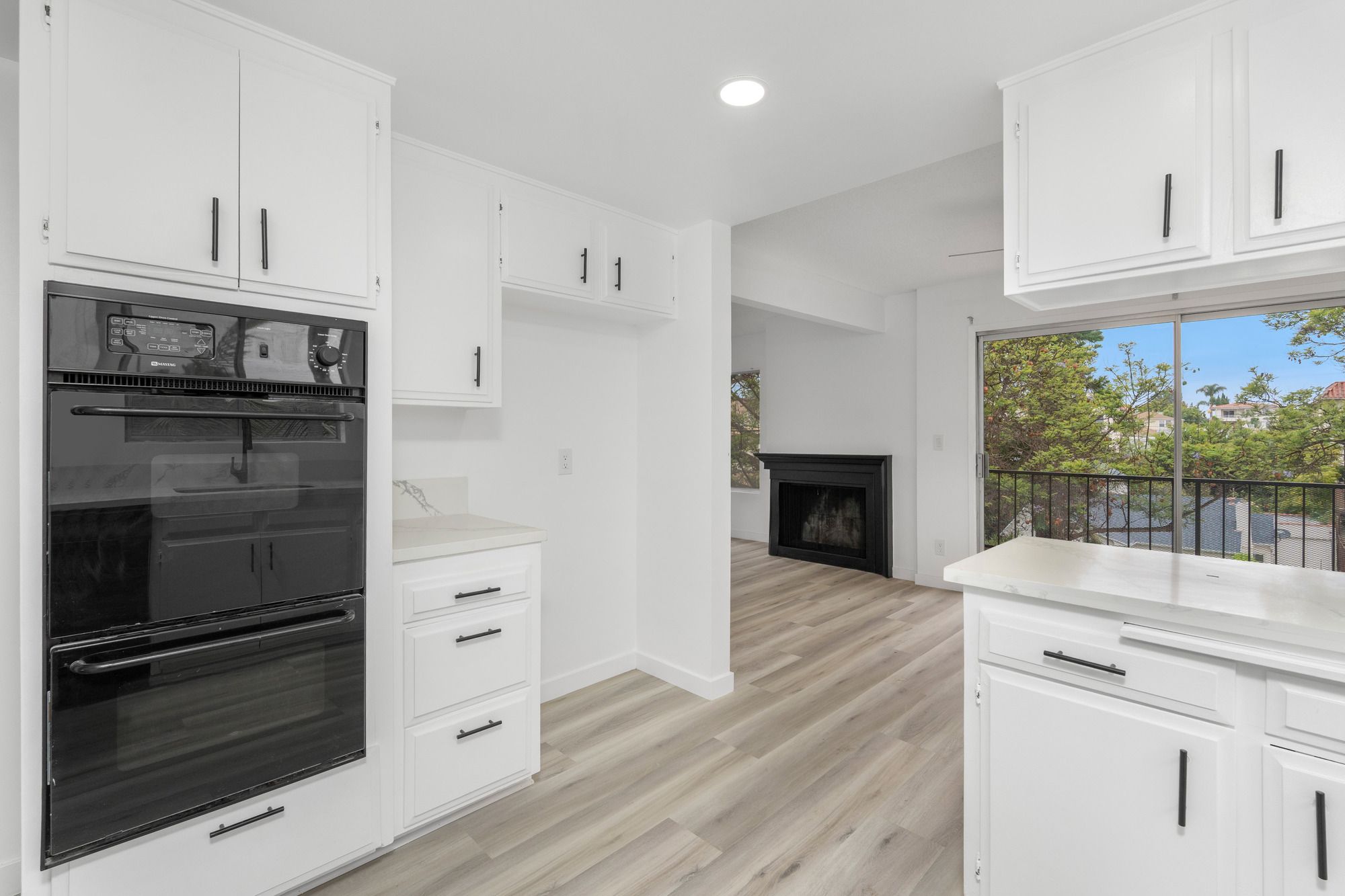 935 W 10th St thumbnail 49