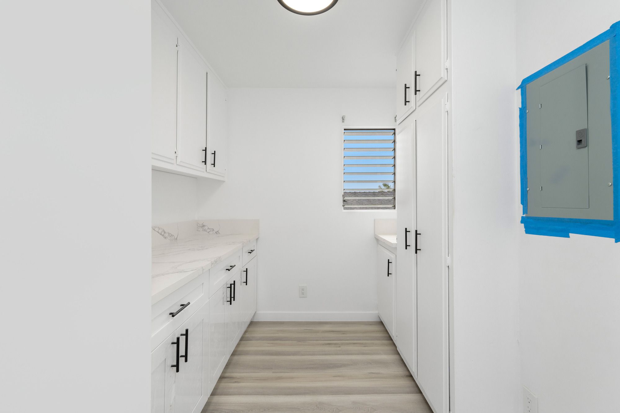 935 W 10th St thumbnail 50