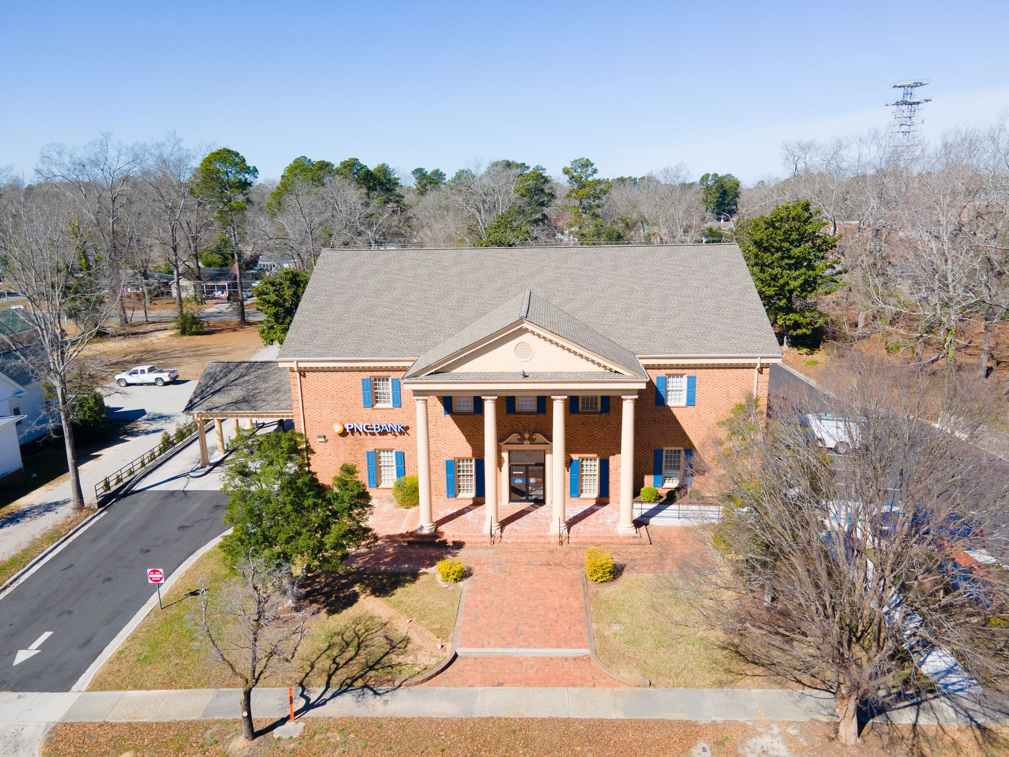 505 S Main St, Laurinburg, NC 28352