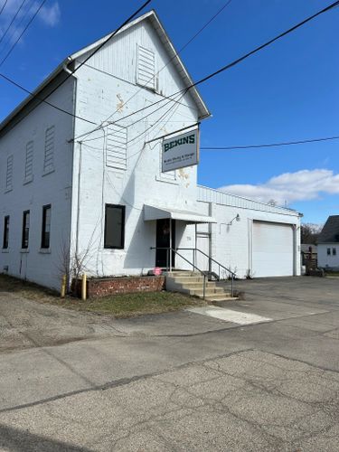 90 Norton Ave