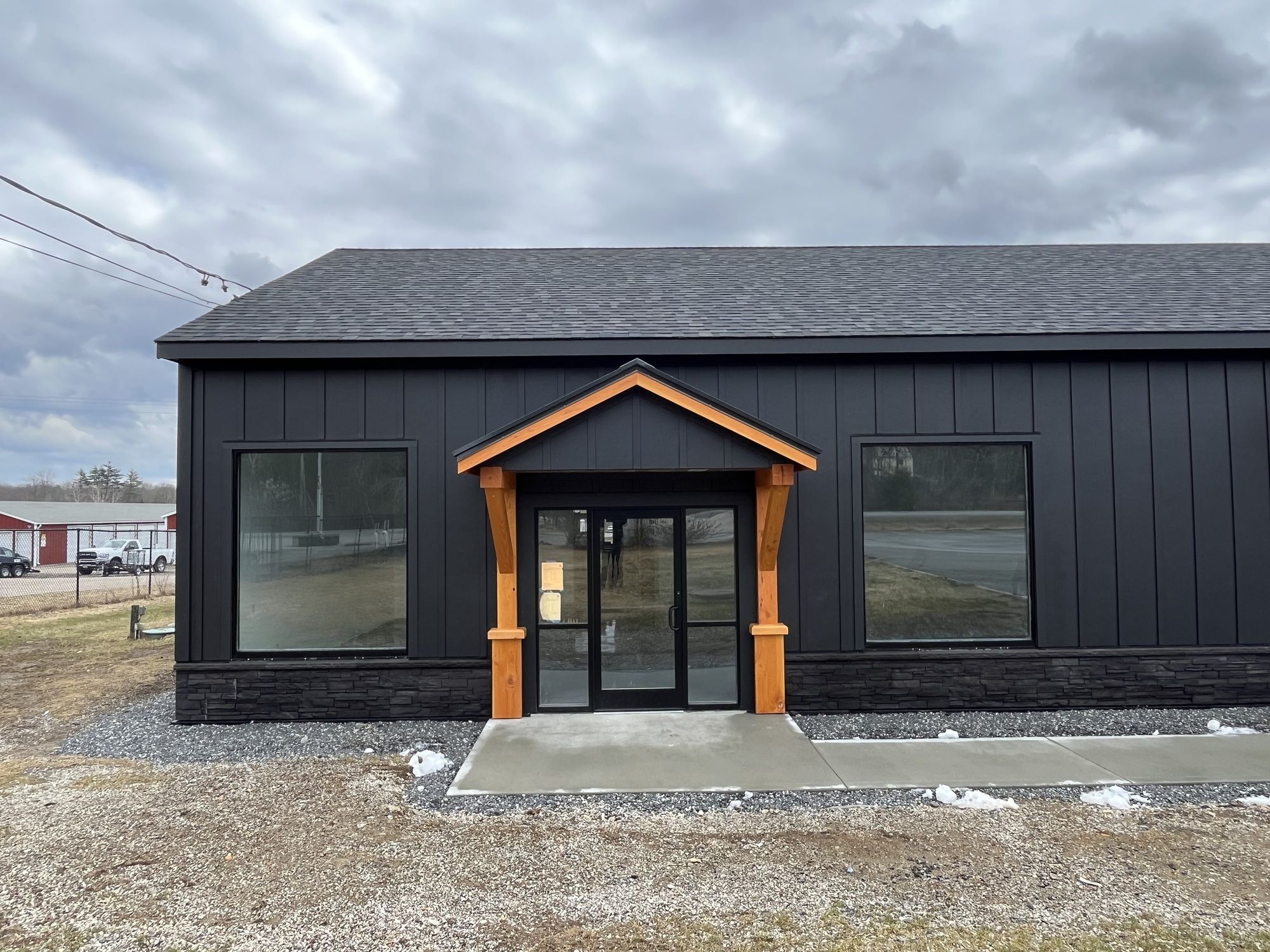 468 Portland St, Berwick, ME 03901