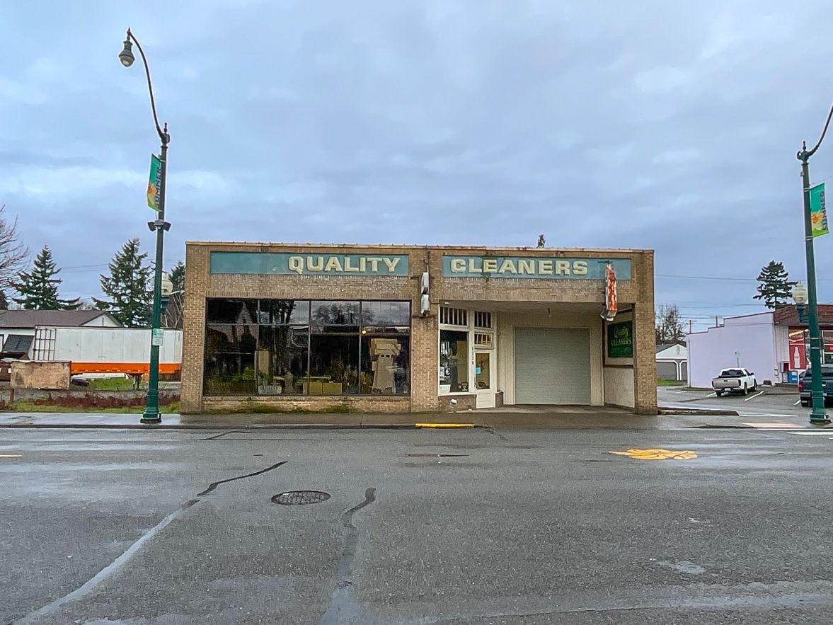 1229 Main St, Sumner, WA 98390