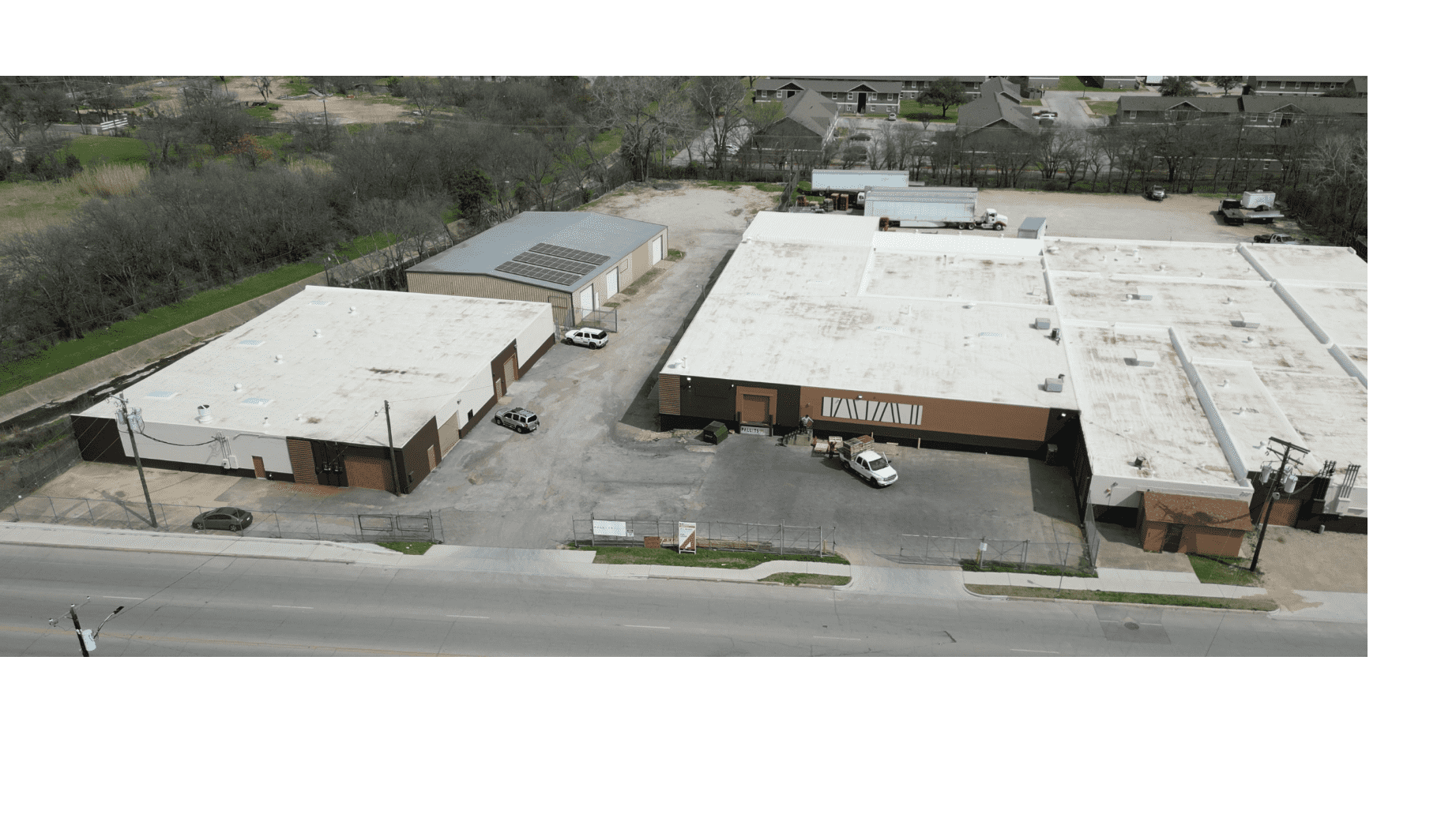 2463 S Riverside Dr, Fort Worth, TX 76104