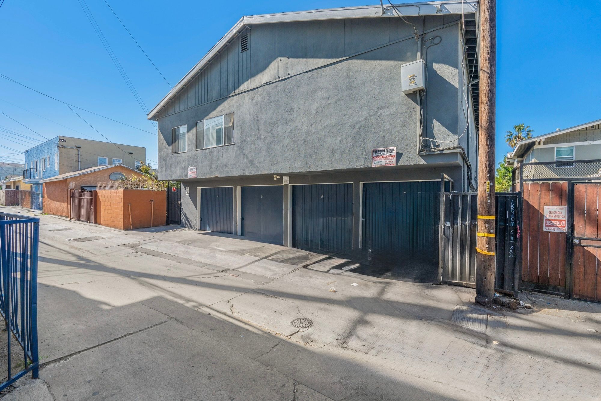 1626 Pine Ave thumbnail 47