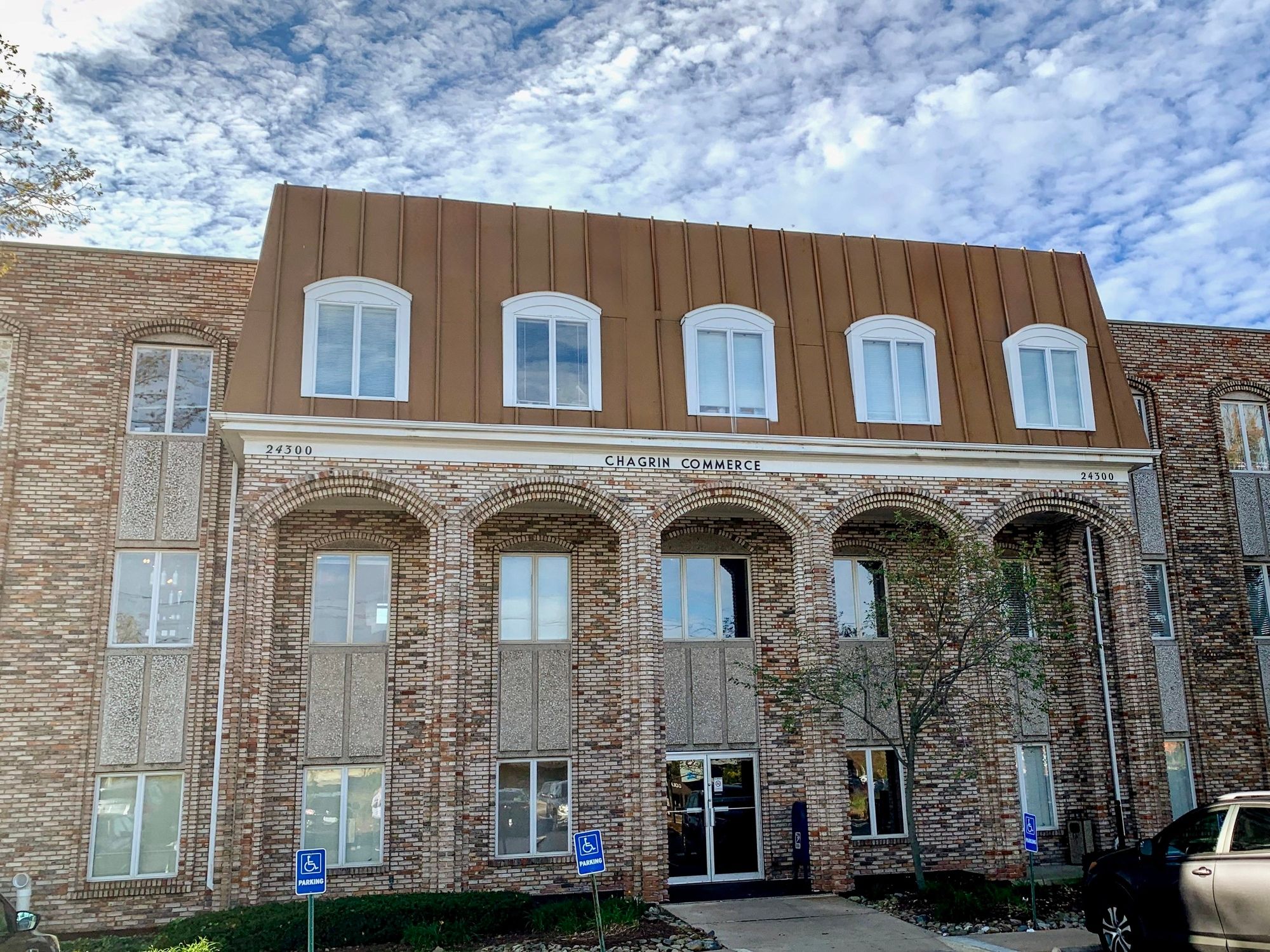 24300 Chagrin Blvd, Beachwood, OH 44122