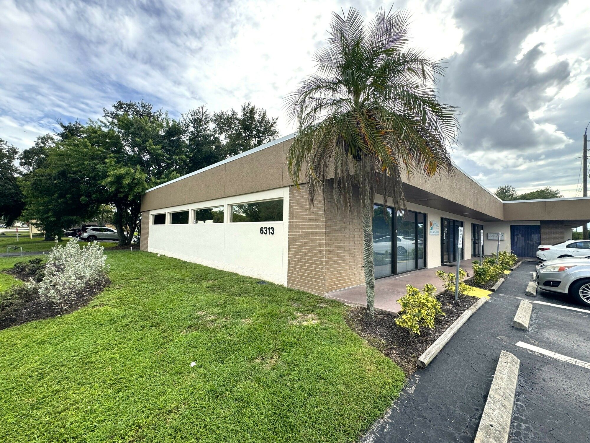 6313 Corporate Ct, Fort Myers, FL 33919