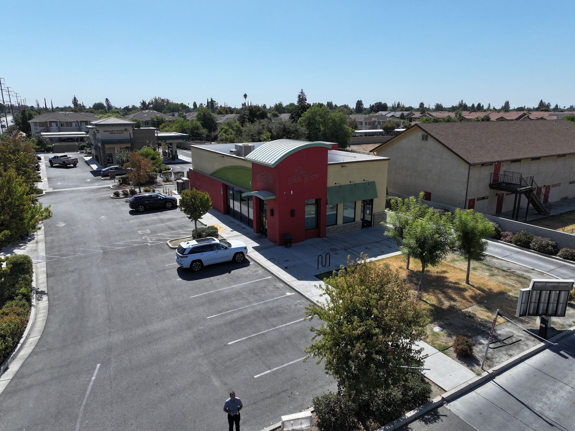785 N Newcomb St, Porterville, CA 93257