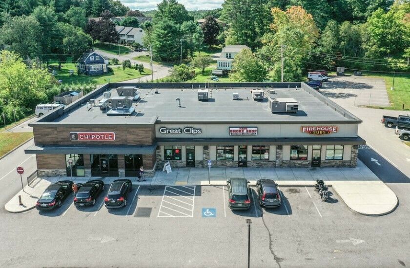 410 Center St, Auburn, ME 04210