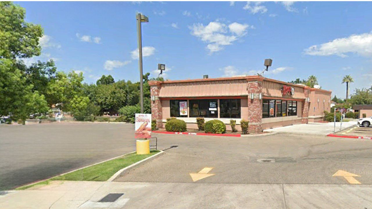 1110 East Tulare Ave, Tulare, CA 93274