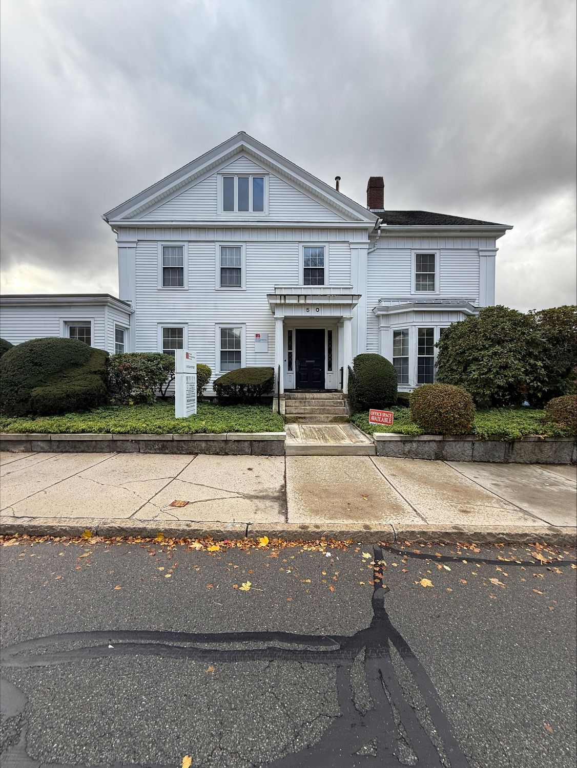 50 Elm St, Worcester, MA 01609