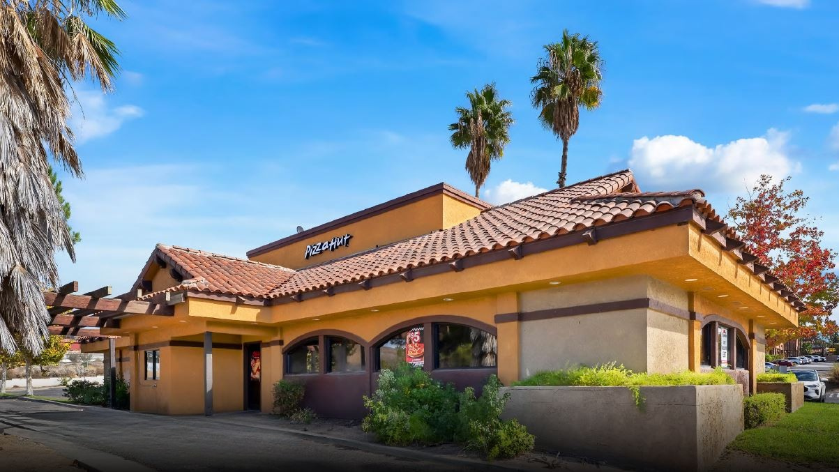 31736 Casino Dr, Lake Elsinore, CA 92530